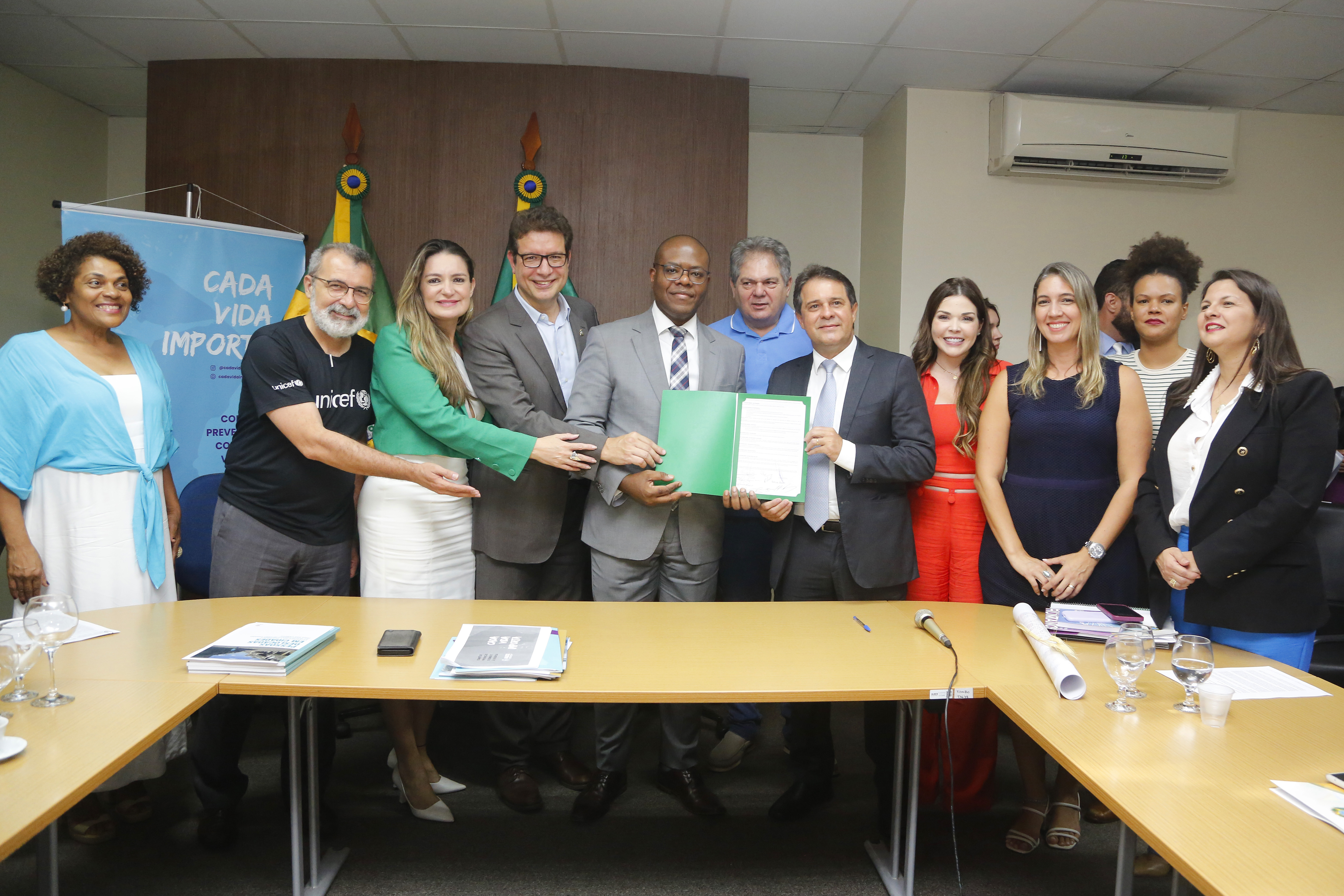 Acordo entre Alece e MDHC terá foco na prevenção da violência no Brasil e do monitoramento periódico dos dados relacionados a crimes violentos registrados em âmbito nacional