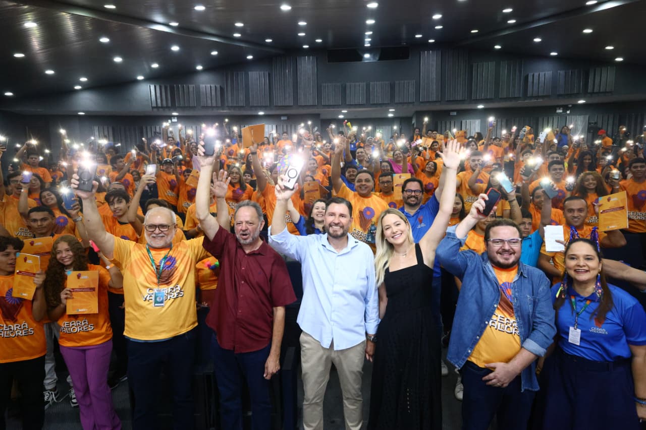 Presidente Romeu Aldigueri e 1ª dama Tainah Marinho Aldigueri estiveram presentes no evento do auditório Murilo Aguiar - Foto: Marcos Moura
