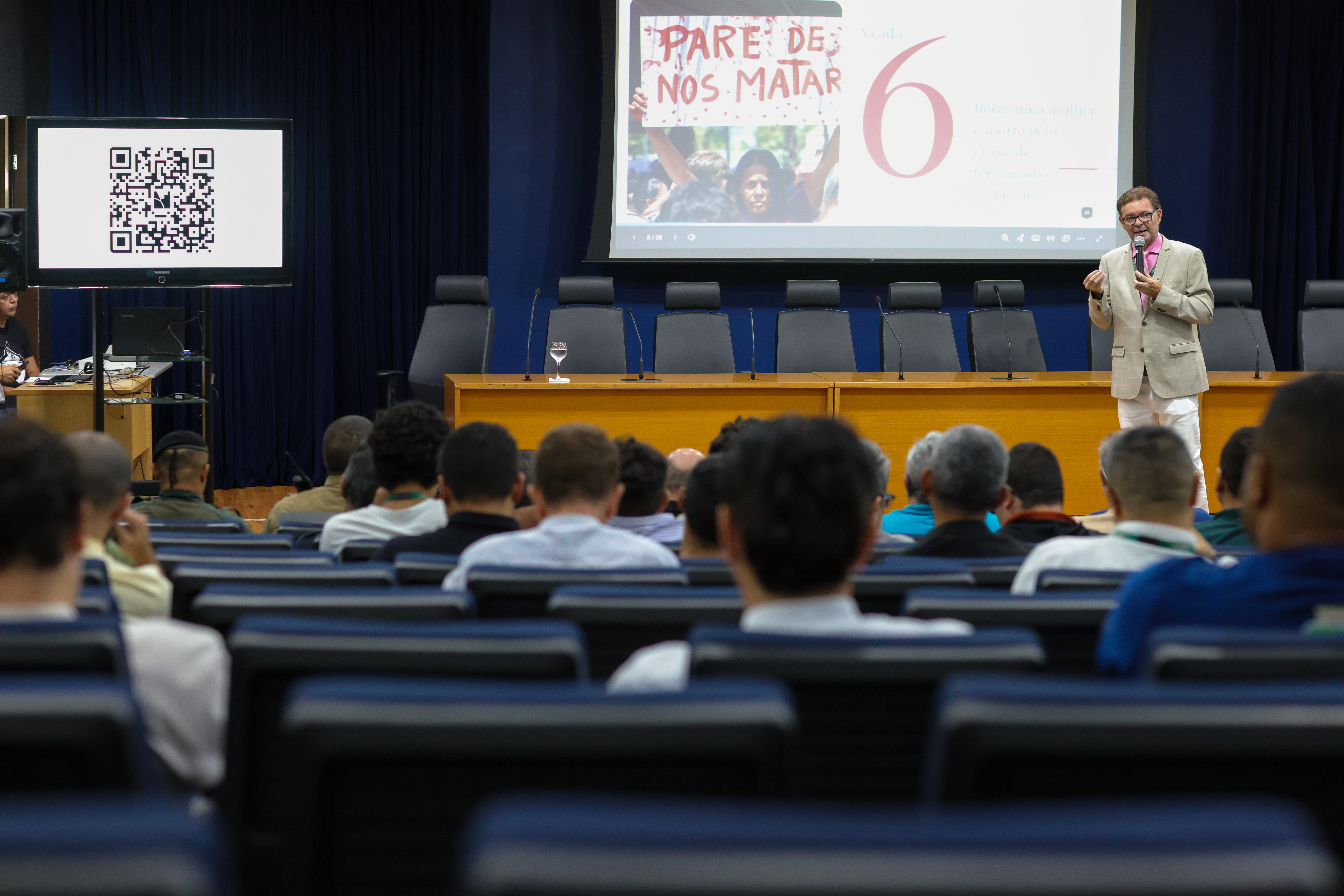 Palestra reuniu servidores de diversos órgãos da Alece - Foto: Marcos Moura