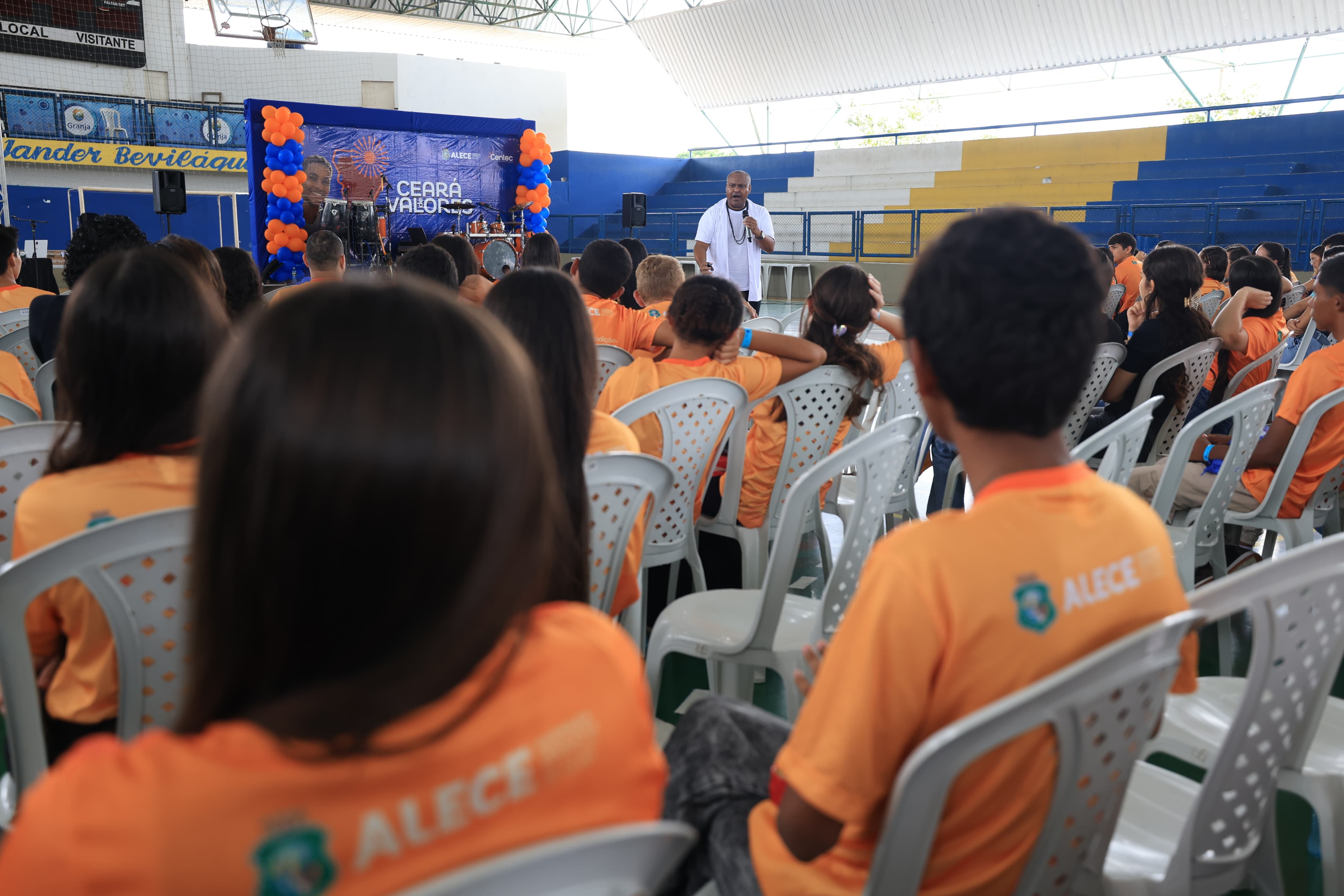 Em Granja, os jovens se reuniram no Ginásio Arrudinha Jander Beviláqua Dias para participar de oficinas, palestras e atividades culturais - Foto: Júnior Pio